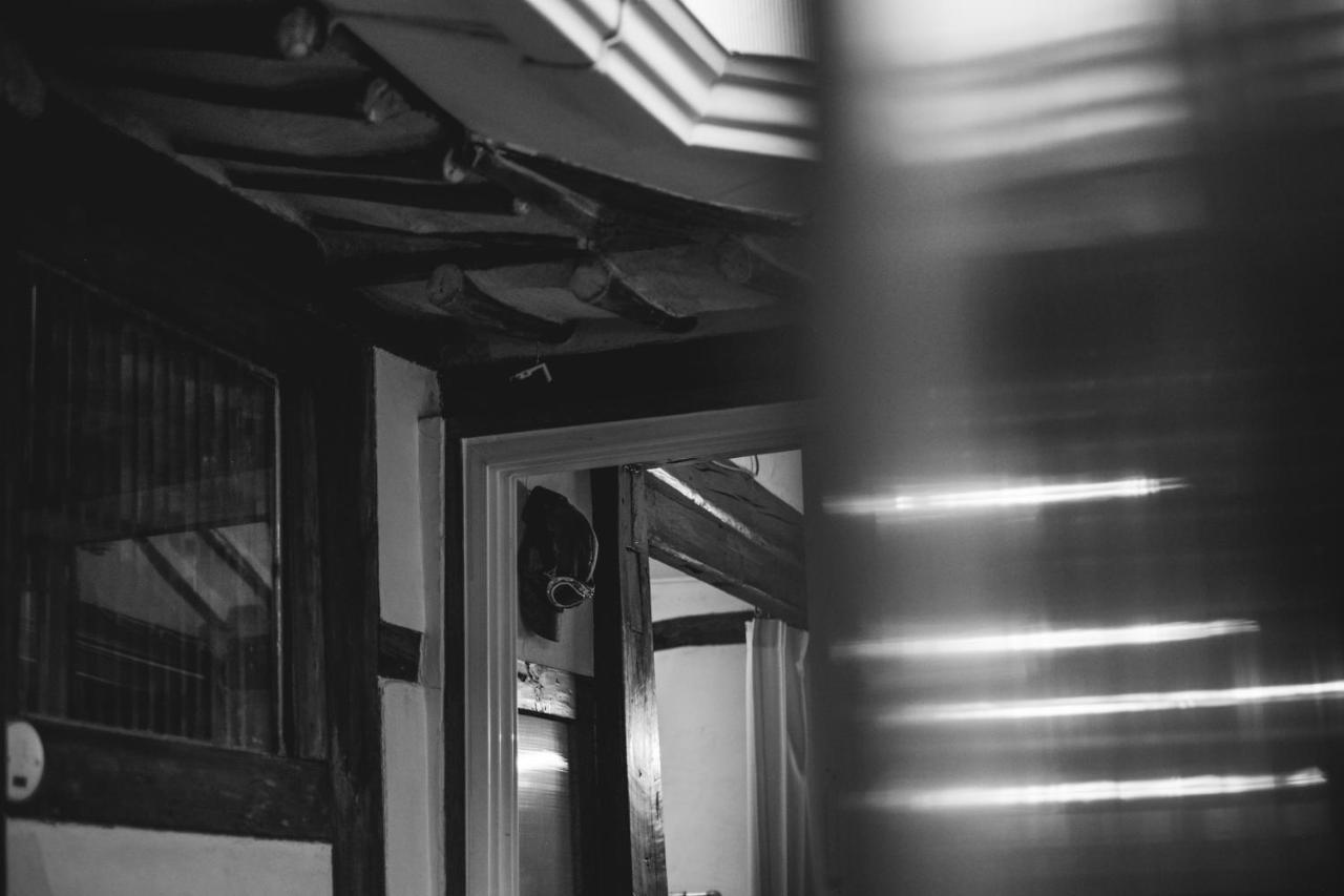 Viva La Vida - Jongno Hanok Private House Сеул Екстериор снимка